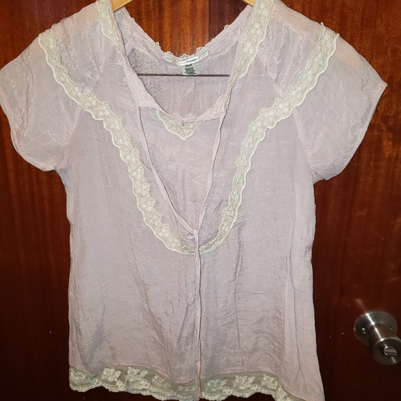 | Trinity | Lace Peasant Top - Picture 8 of 9